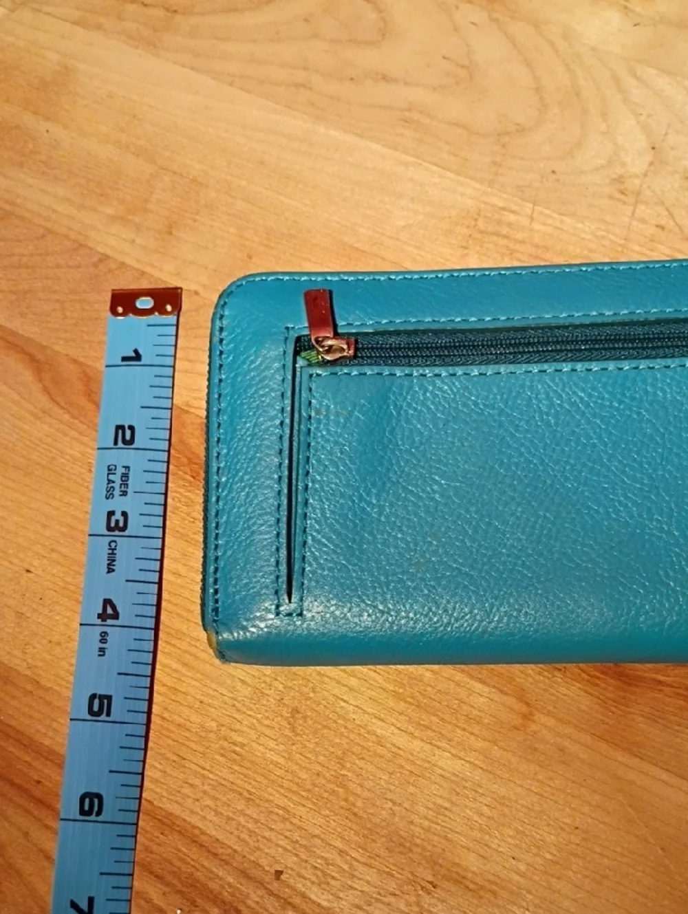 Fossil bright turquoise
